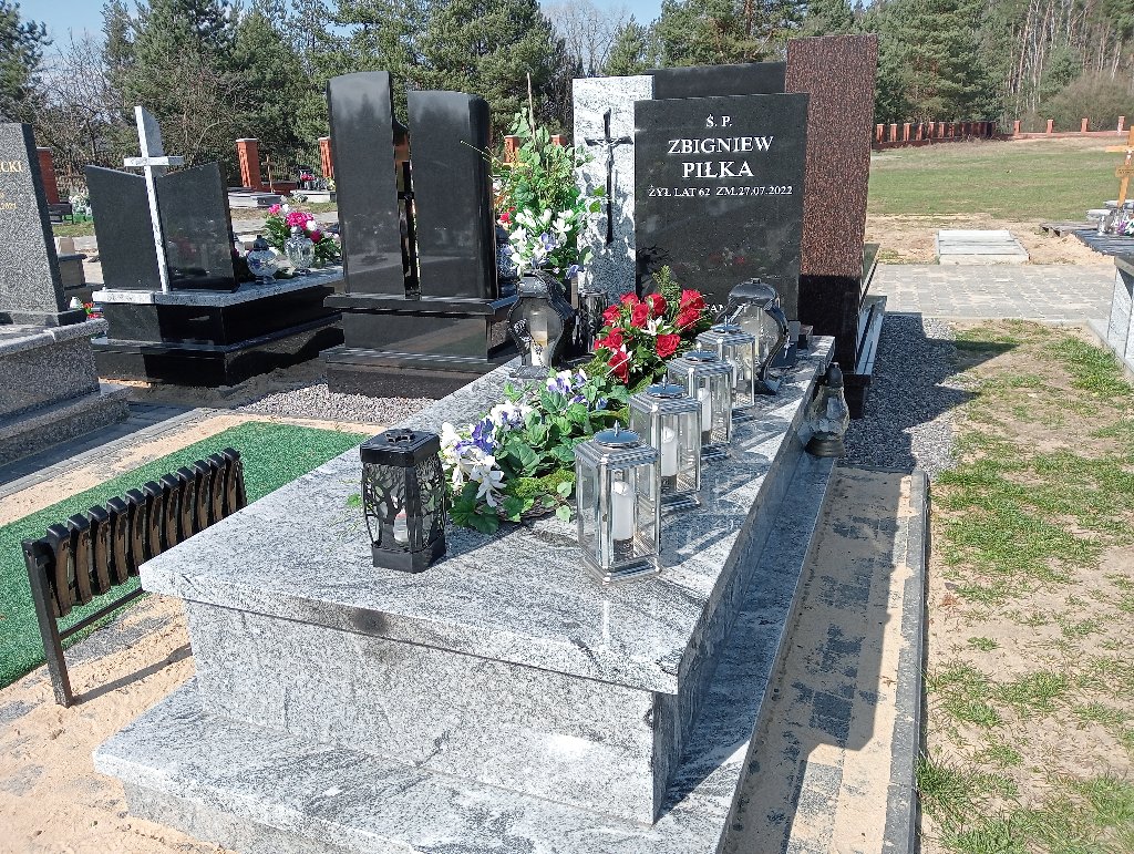 Grób Zbigniew Piłka